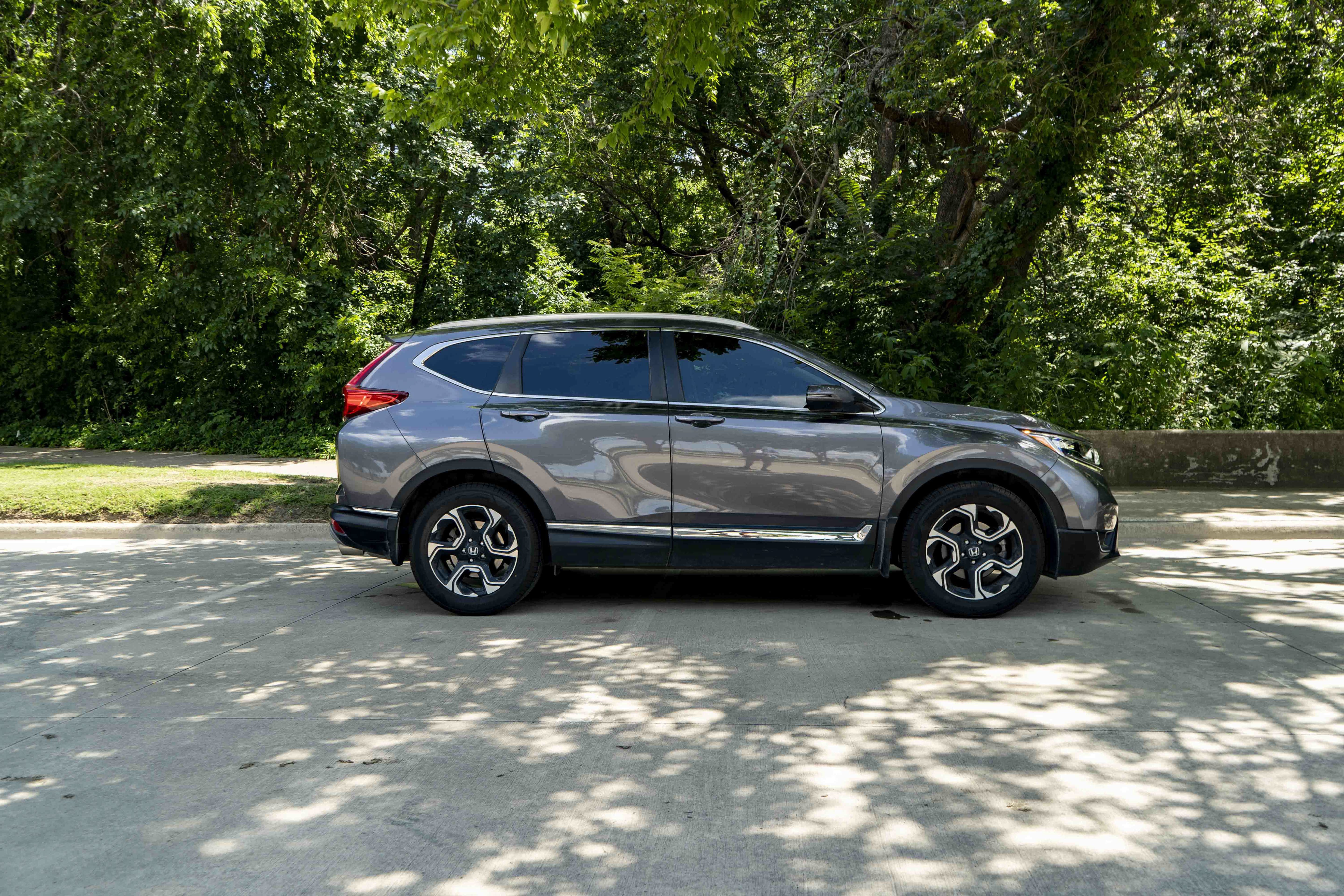 Used 2019 Honda CR-V Touring image 10