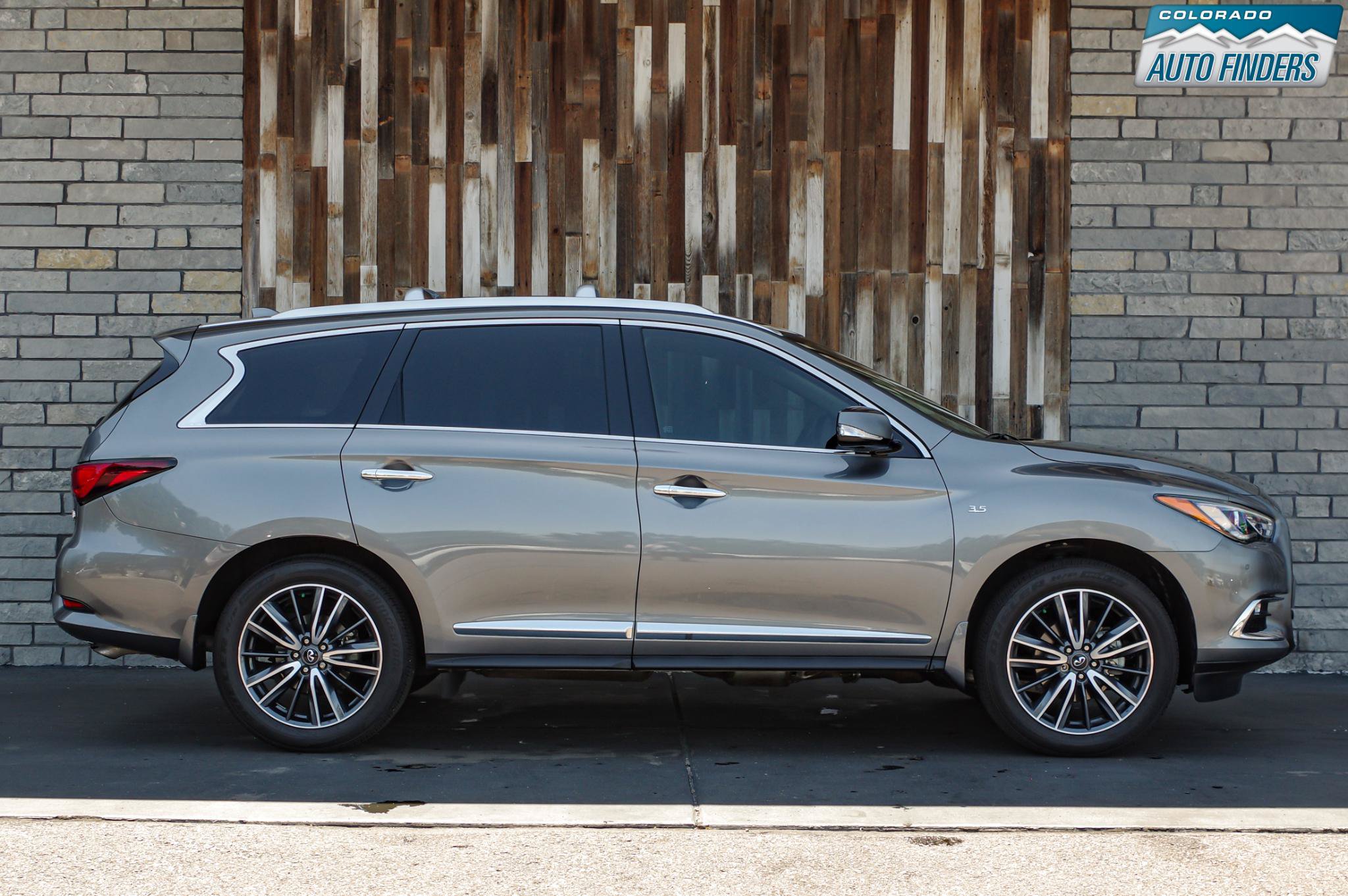 Used 2020 INFINITI QX60 Luxe w/ Sensory Package AWD/4WD image 8