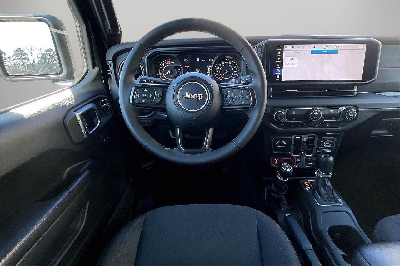 Certified 2025 Jeep Wrangler Unlimited Rubicon image 12