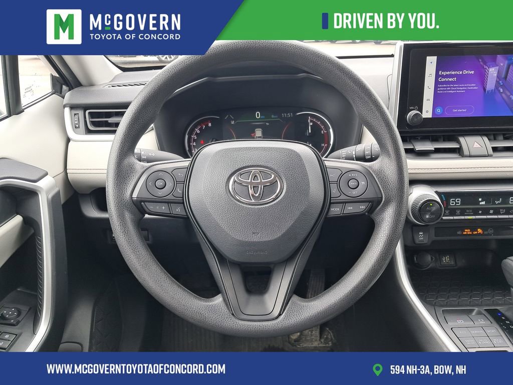Used 2024 Toyota RAV4 XLE AWD/4WD image 24