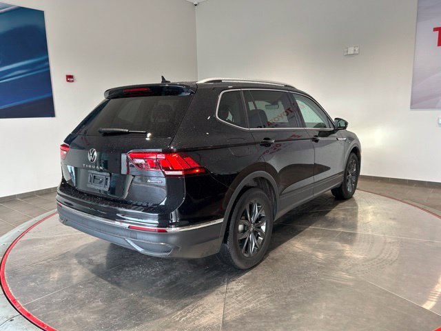 Used 2024 Volkswagen Tiguan SE AWD/4WD image 6