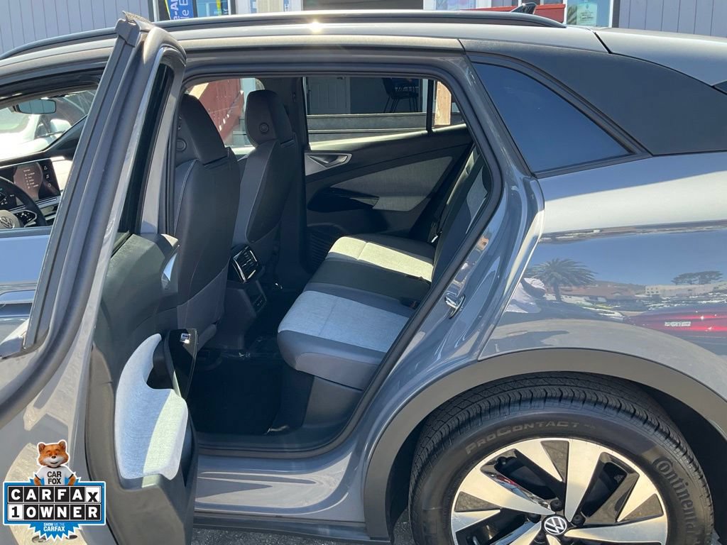 Used 2023 Volkswagen ID.4 Pro AWD/4WD image 7