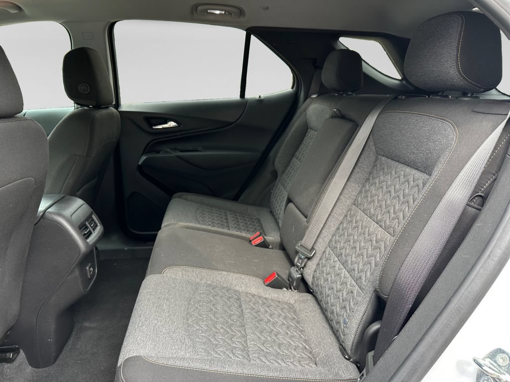 Used 2022 Chevrolet Equinox LT FWD image 11