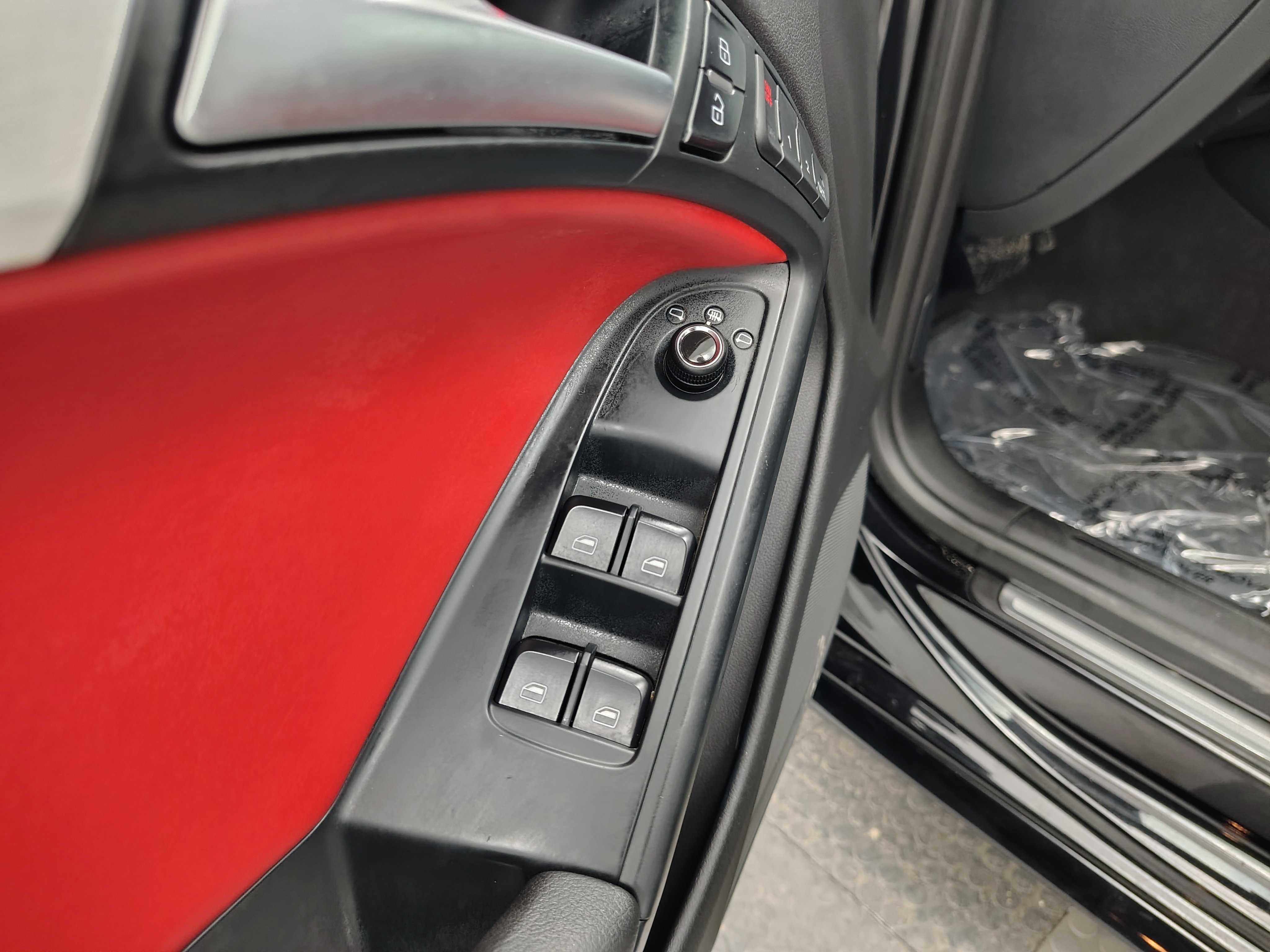 Used 2012 Audi S5 Premium Plus image 24