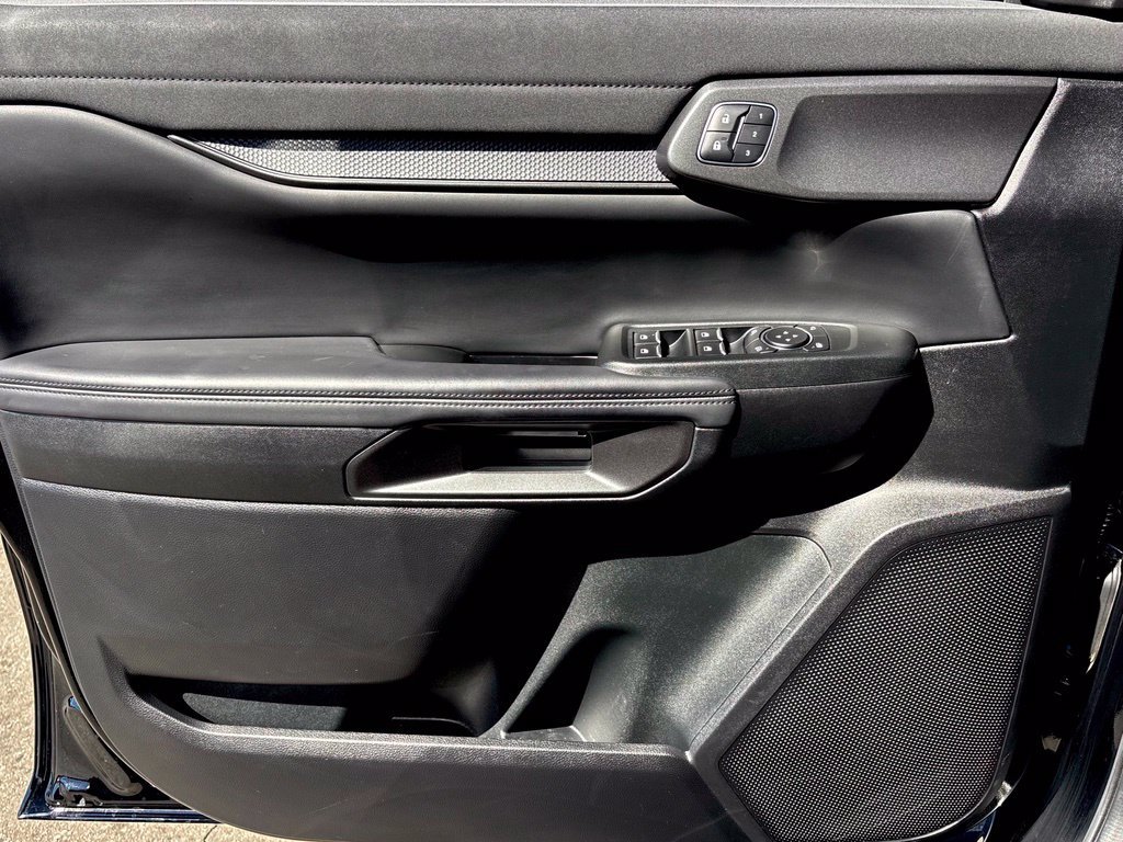 Used 2025 Ford Ranger Raptor AWD/4WD image 19