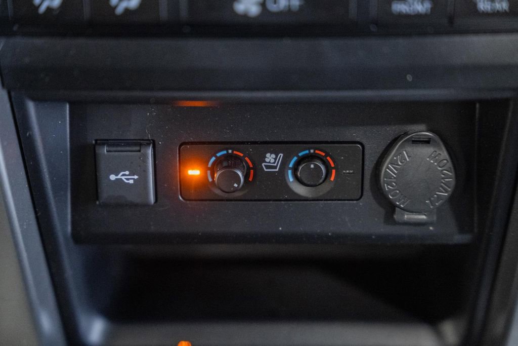 Used 2023 Toyota 4Runner Limited image 24