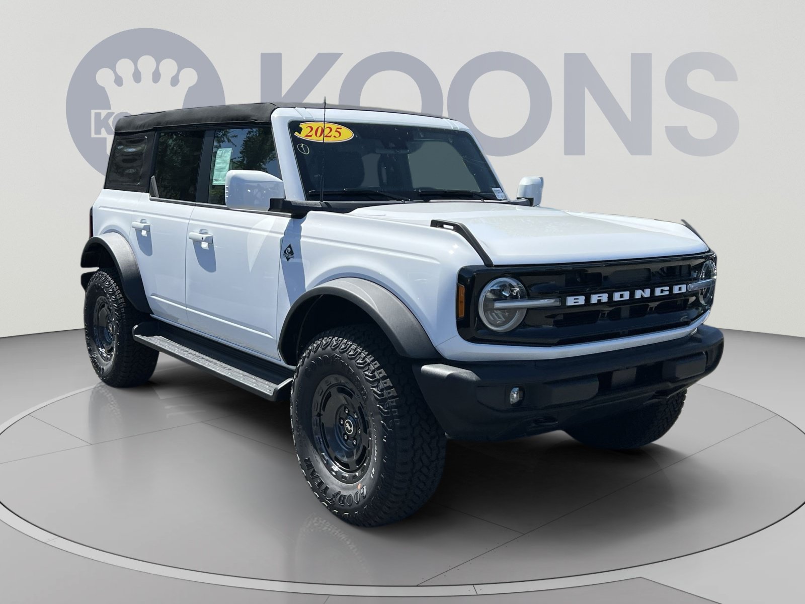 New 2025 Ford Bronco Outer Banks w/ Sasquatch Package AWD/4WD image 18