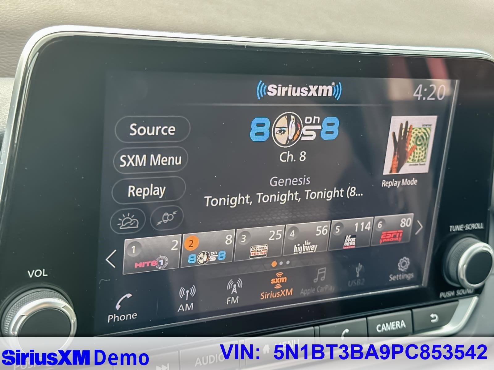 Used 2023 Nissan Rogue SV image 28