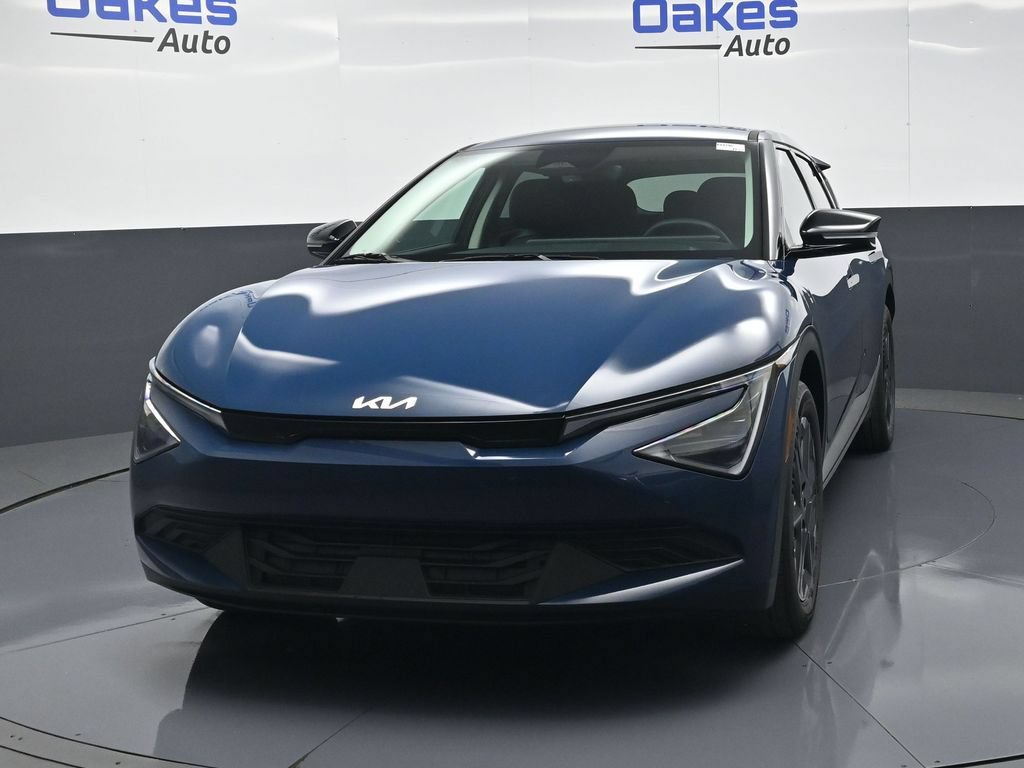New 2026 Kia EV6 Light RWD image 3