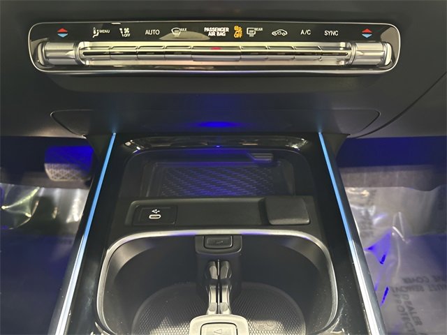 Used 2025 Mercedes-Benz GLA 250 4MATIC image 24