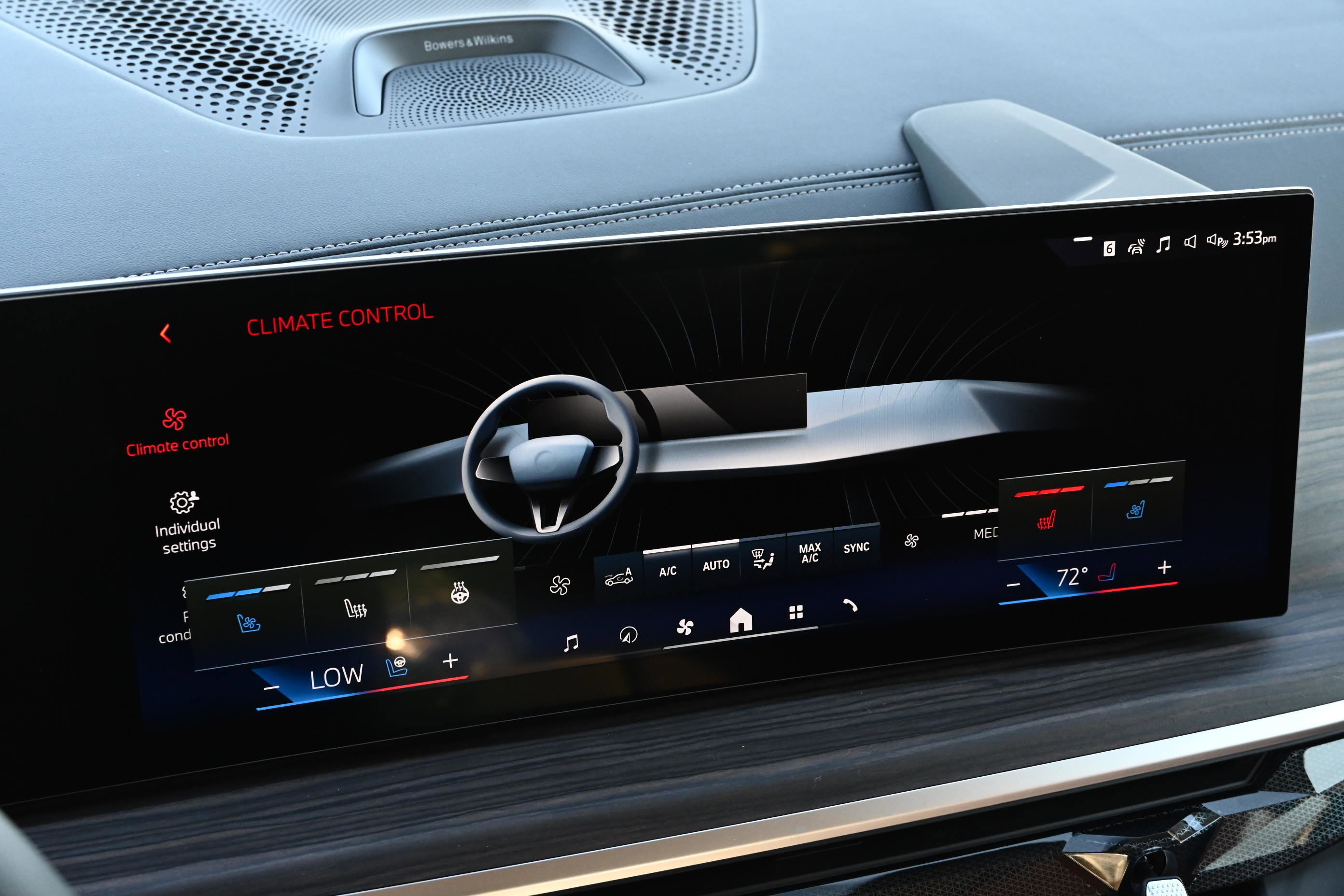 New 2026 BMW X7 xDrive40i w/ Executive Package image 17