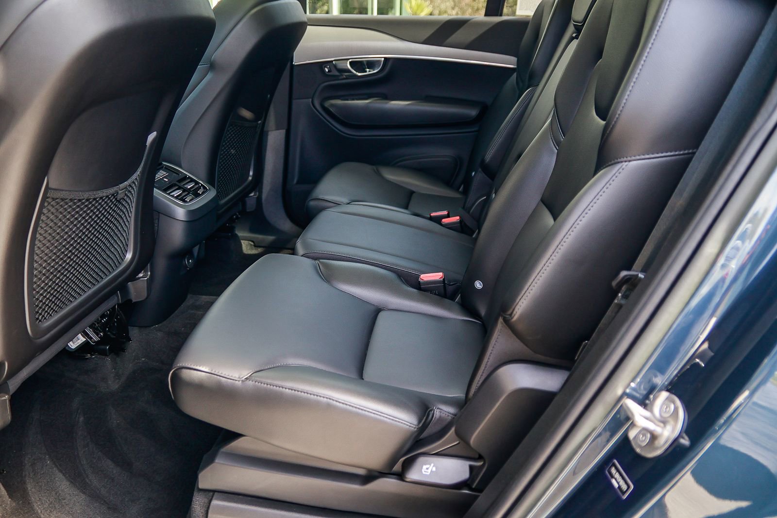 Used 2023 Volvo XC90 B5 Core image 20