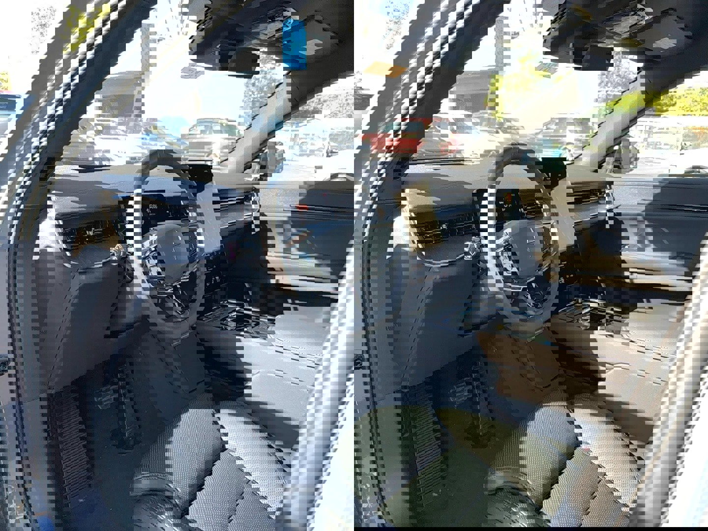 New 2025 Polestar Polestar 3 image 13