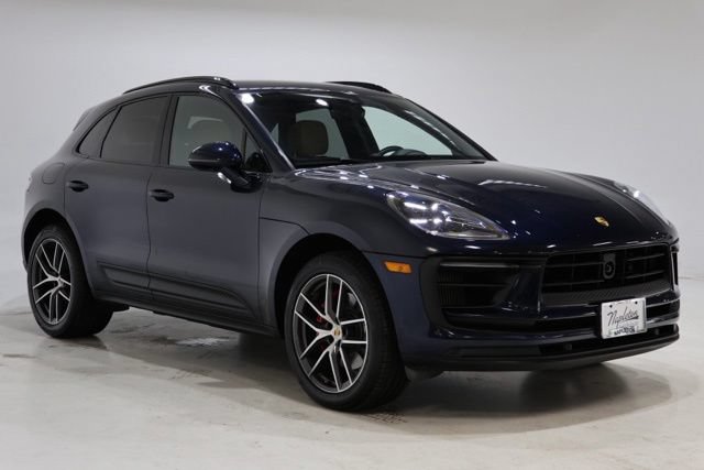 Used 2023 Porsche Macan S w/ Premium Package Plus AWD/4WD image 1