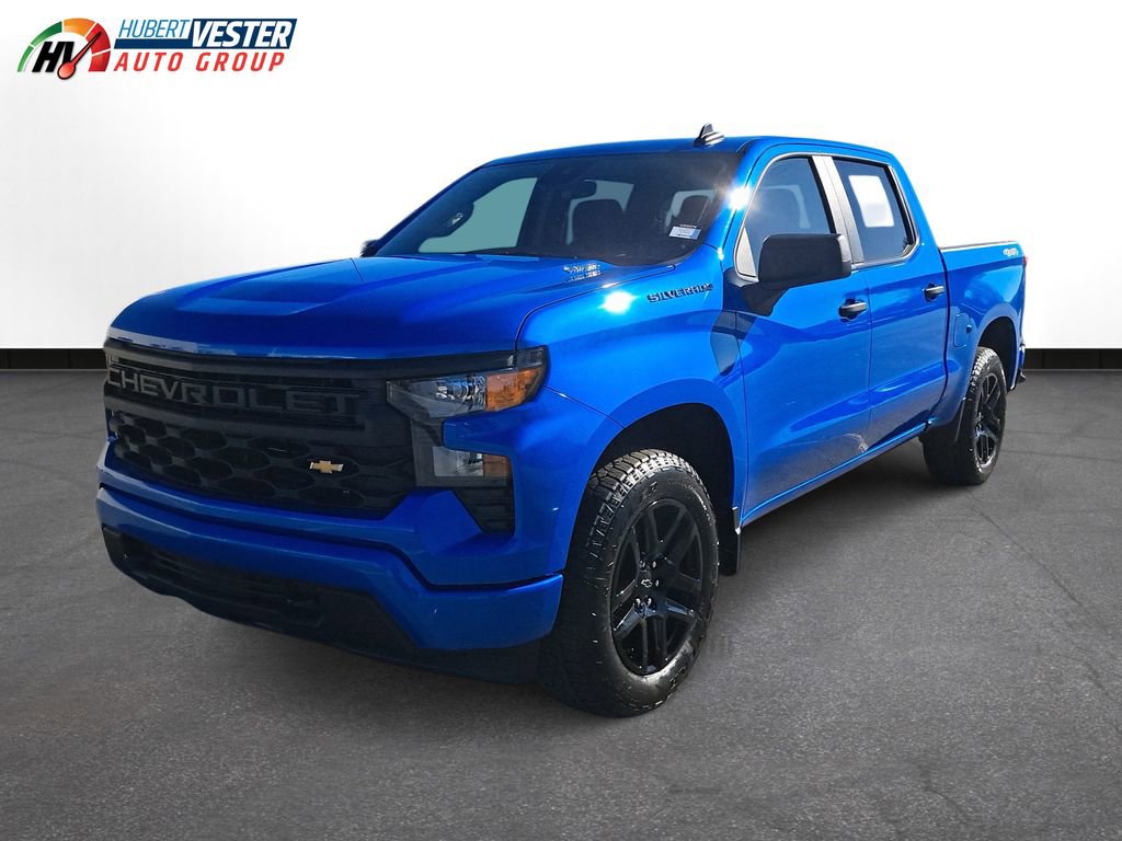 New 2025 Chevrolet Silverado 1500 Custom w/ Turbomax Blackout Package