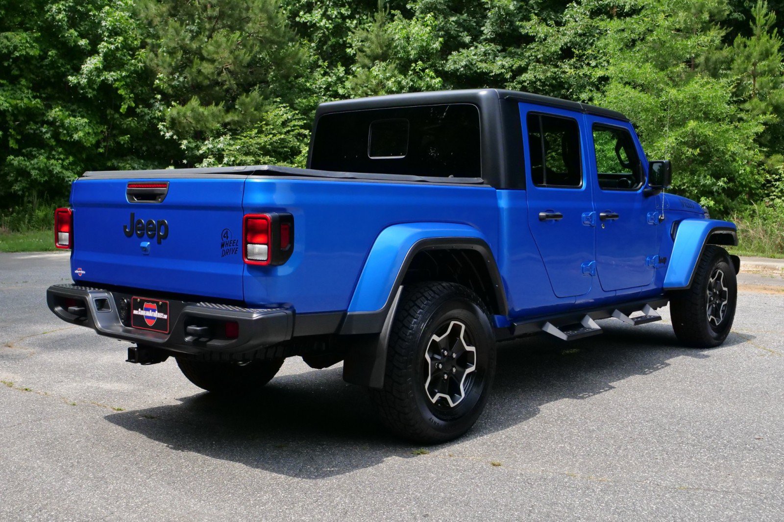 Used 2021 Jeep Gladiator Sport AWD/4WD image 18