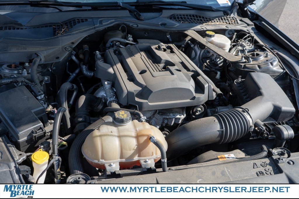 Used 2018 Ford Mustang Premium image 29