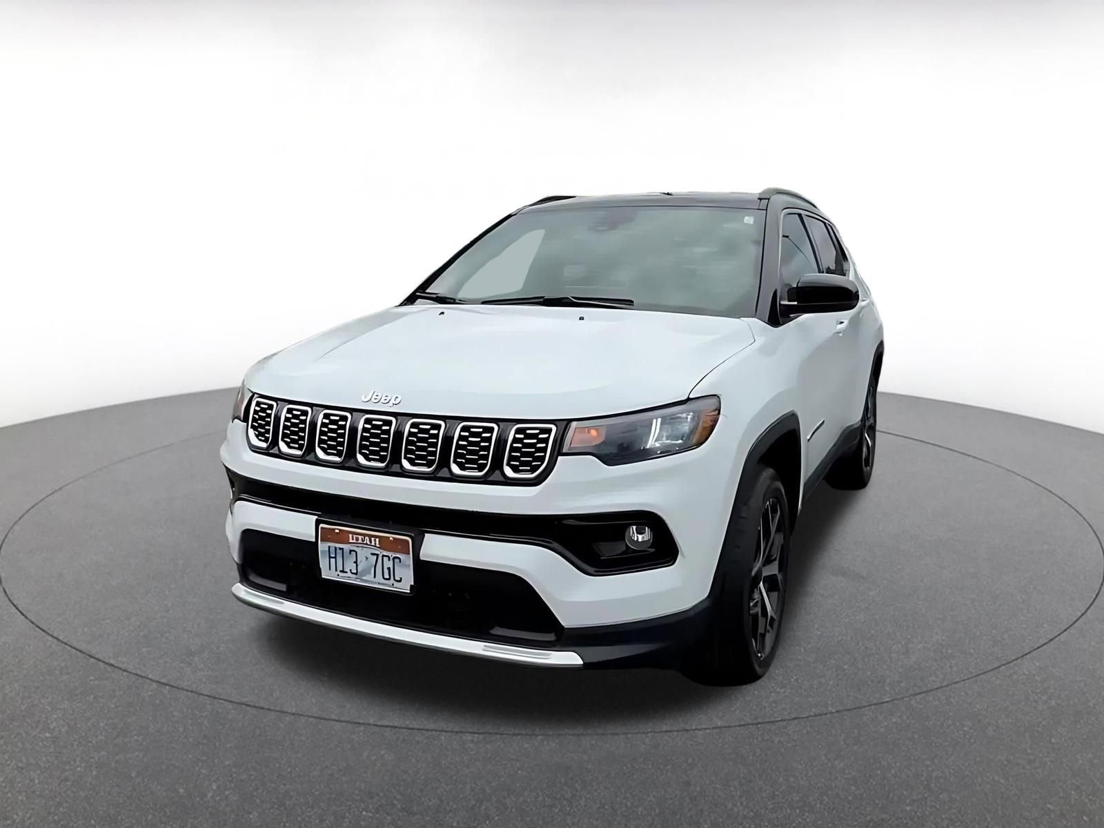 Used 2025 Jeep Compass Limited AWD/4WD image 7