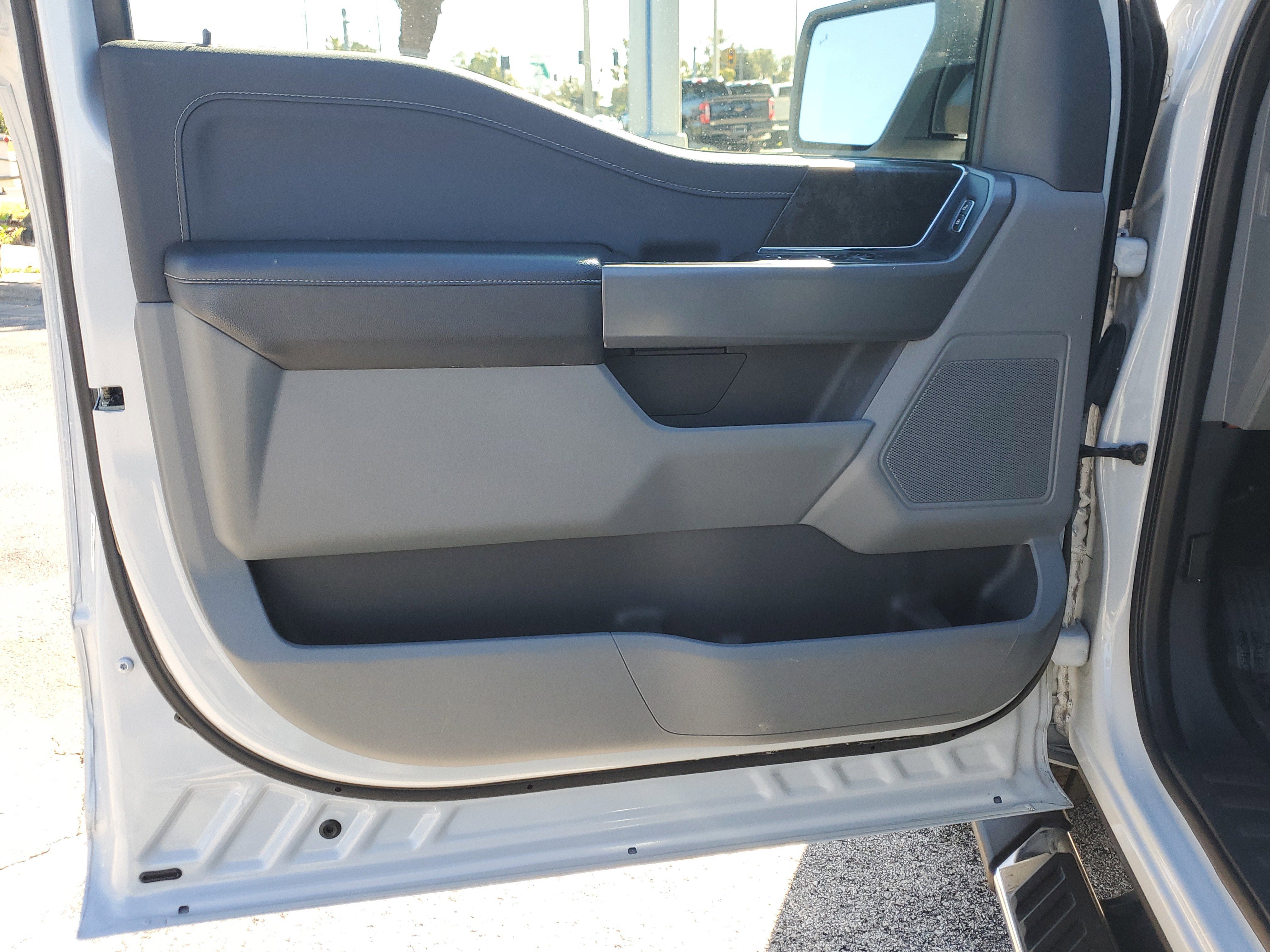 Used 2021 Ford F150 XLT w/ Equipment Group 302A High image 18