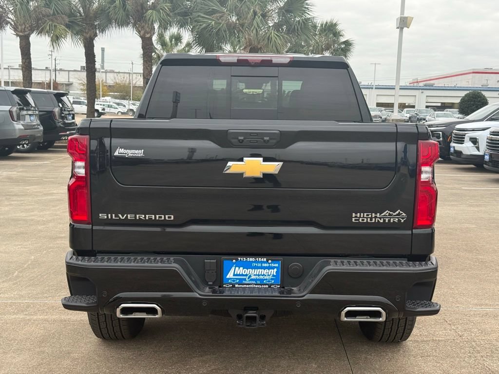 Used 2026 Chevrolet Silverado 1500 High Country w/ Technology Package RWD image 12