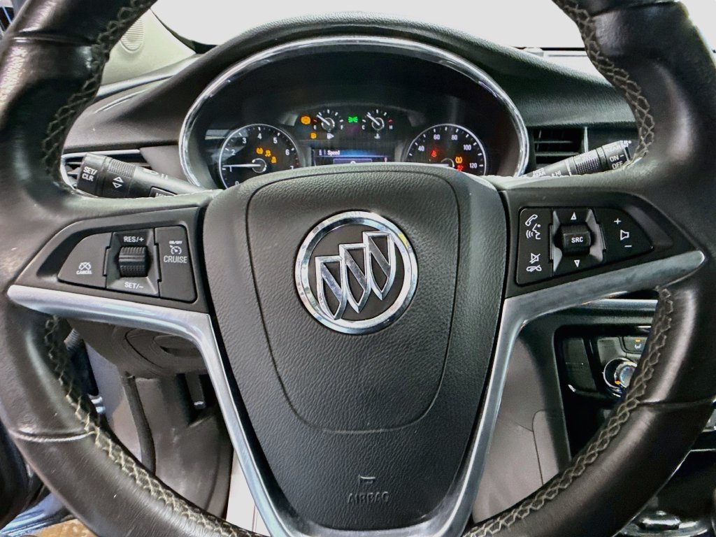 Used 2020 Buick Encore Preferred FWD image 12
