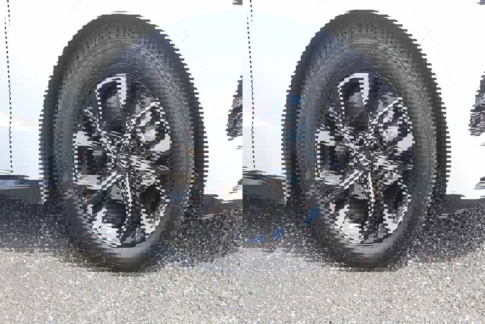 Certified 2025 Hyundai Sonata SEL image 12