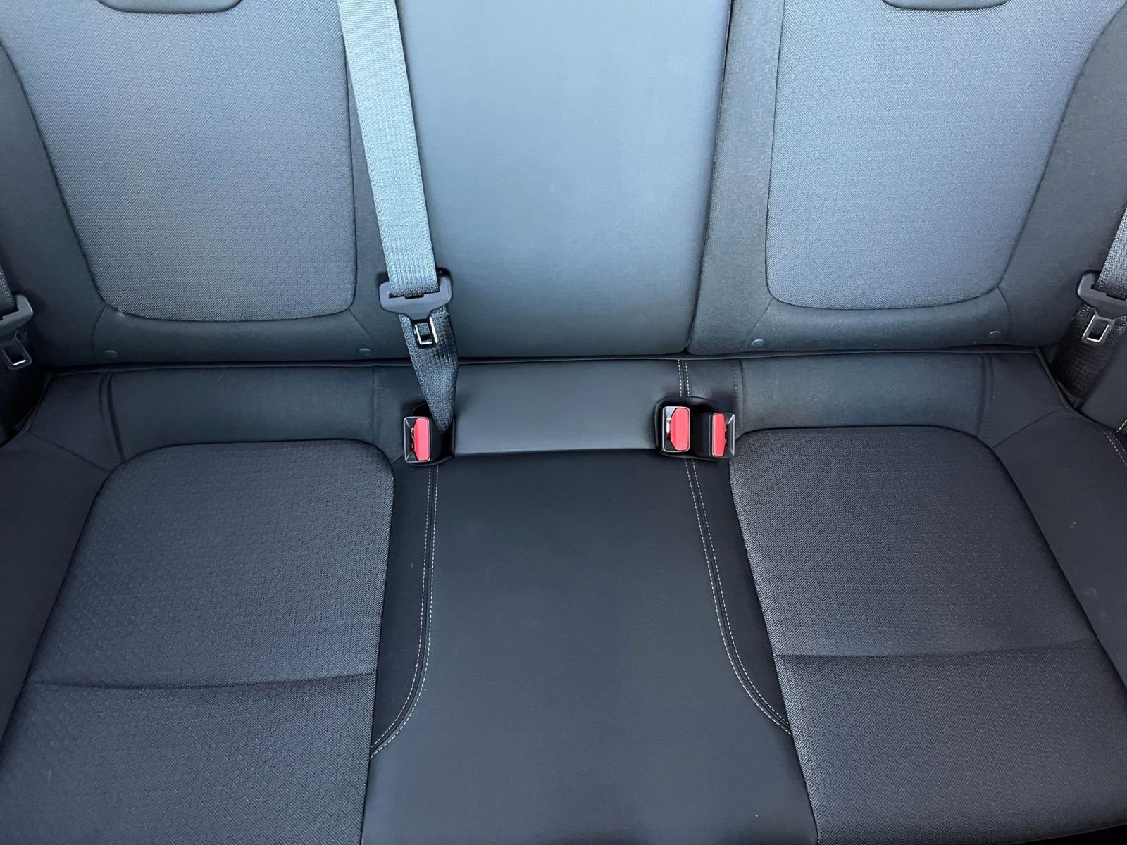 Used 2025 Buick Encore GX Preferred image 37