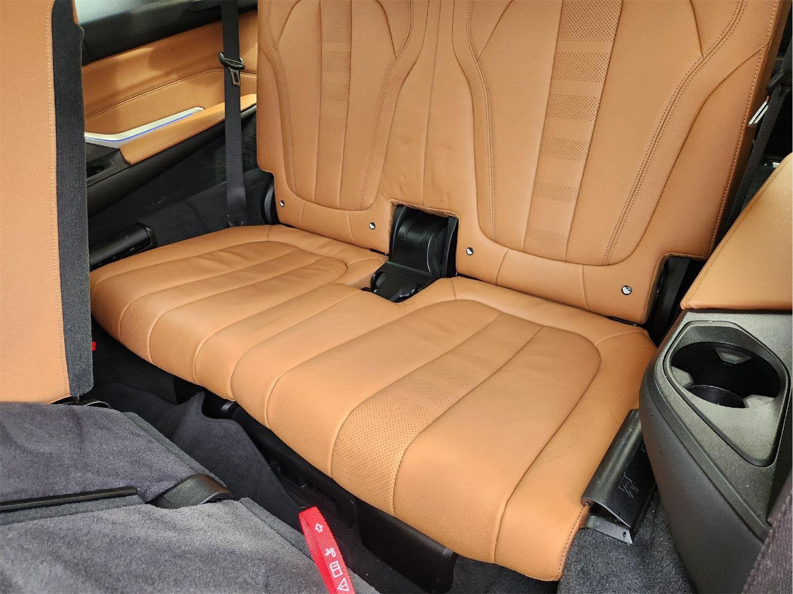 Used 2021 BMW X7 xDrive40i w/ Premium Package AWD/4WD image 33