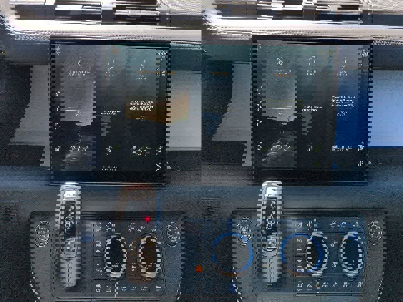 Certified 2025 Land Rover Defender 110 S image 29