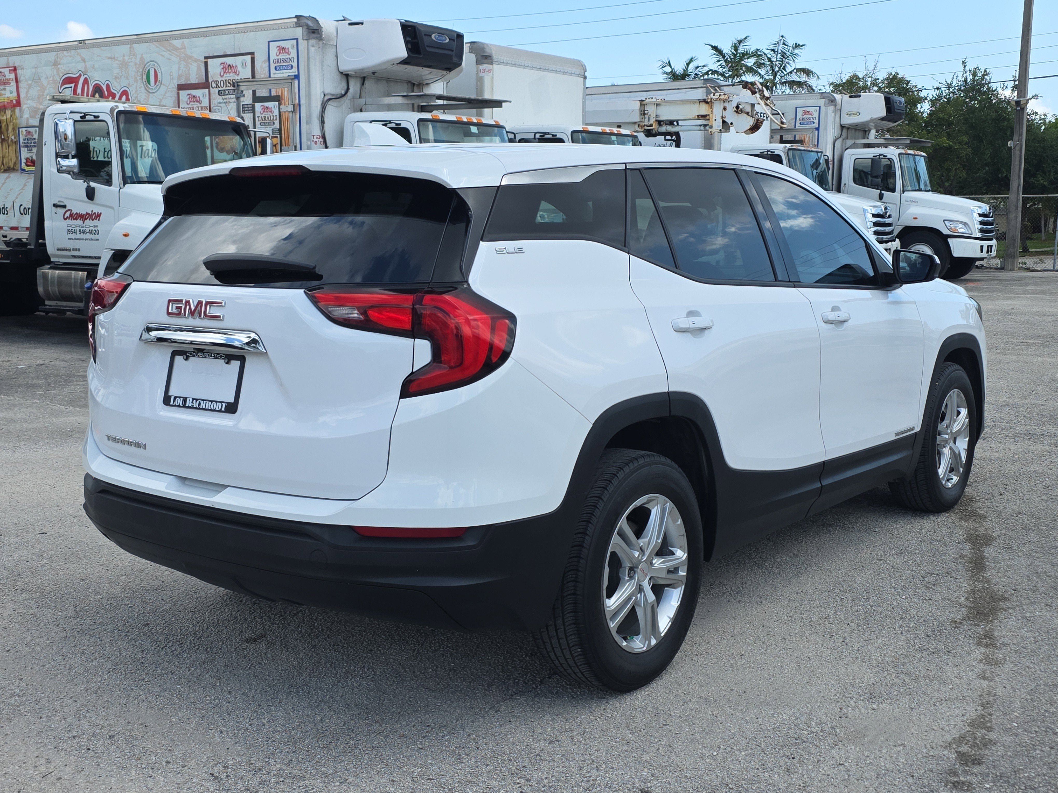 Used 2018 GMC Terrain SLE FWD image 7