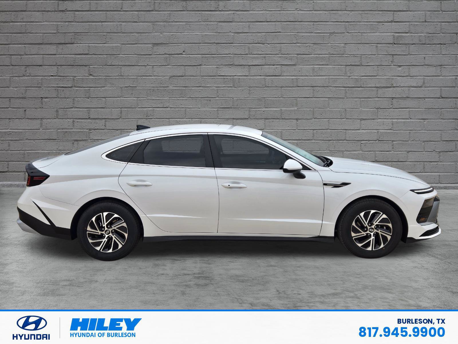 New 2026 Hyundai Sonata Blue FWD image 3