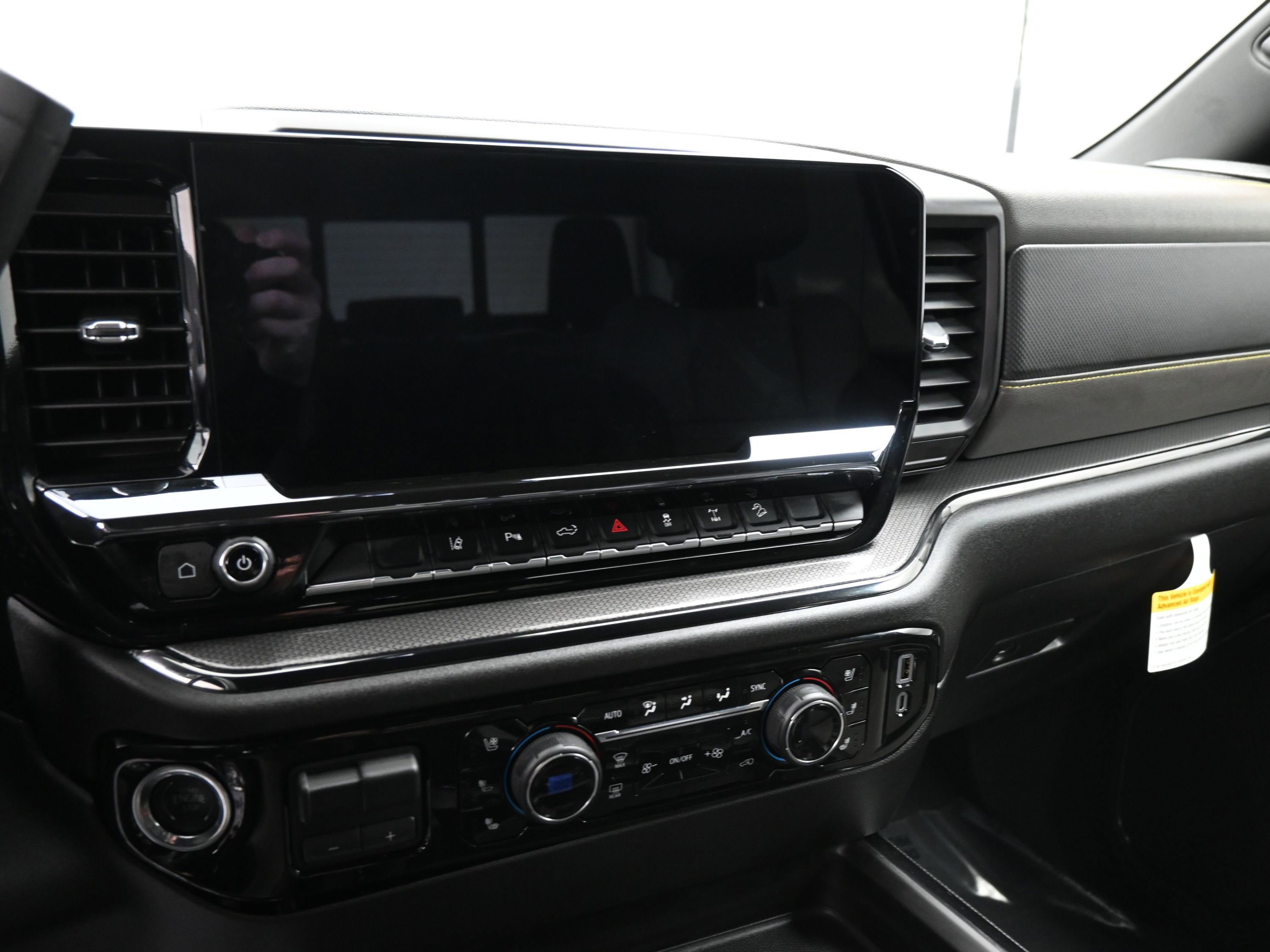 Used 2026 Chevrolet Silverado 2500 ZR2 image 15