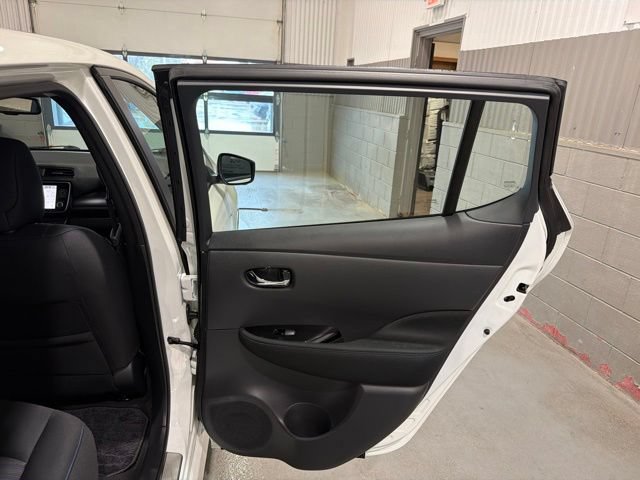 Certified 2024 Nissan Leaf SV Plus FWD image 14
