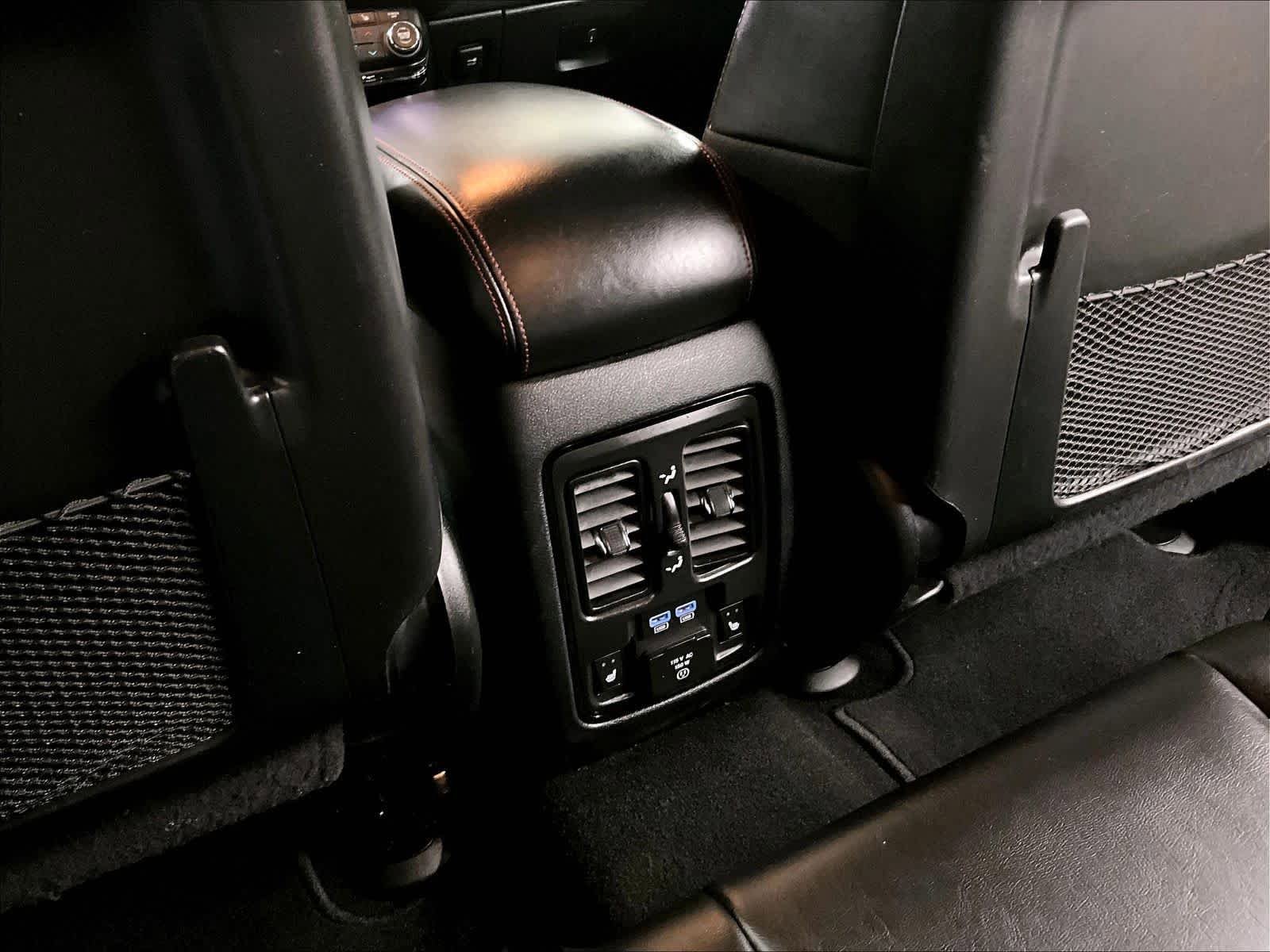 Used 2024 Dodge Durango GT AWD/4WD image 29