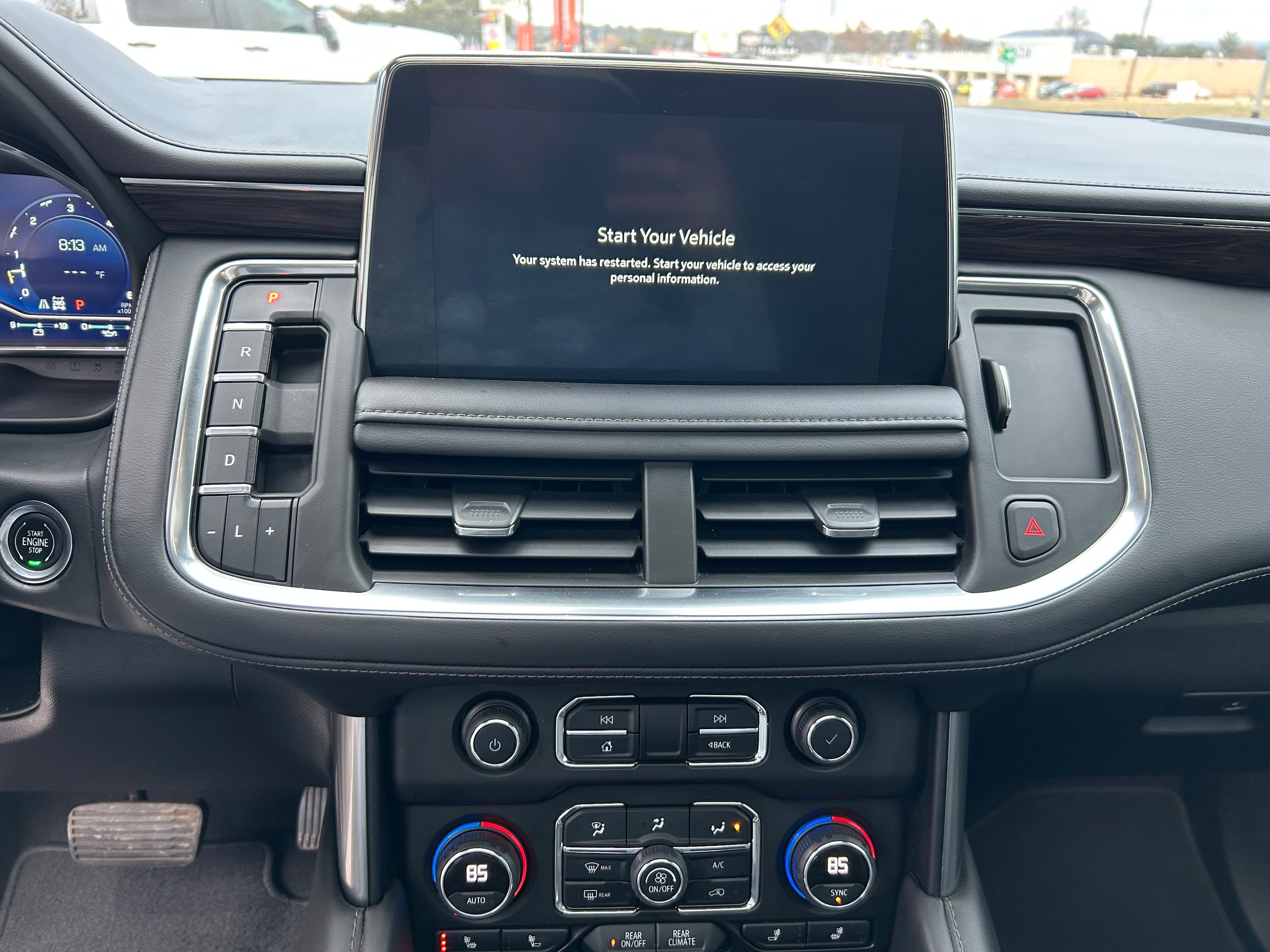 Used 2022 Chevrolet Tahoe Z71 w/ Luxury Package image 22