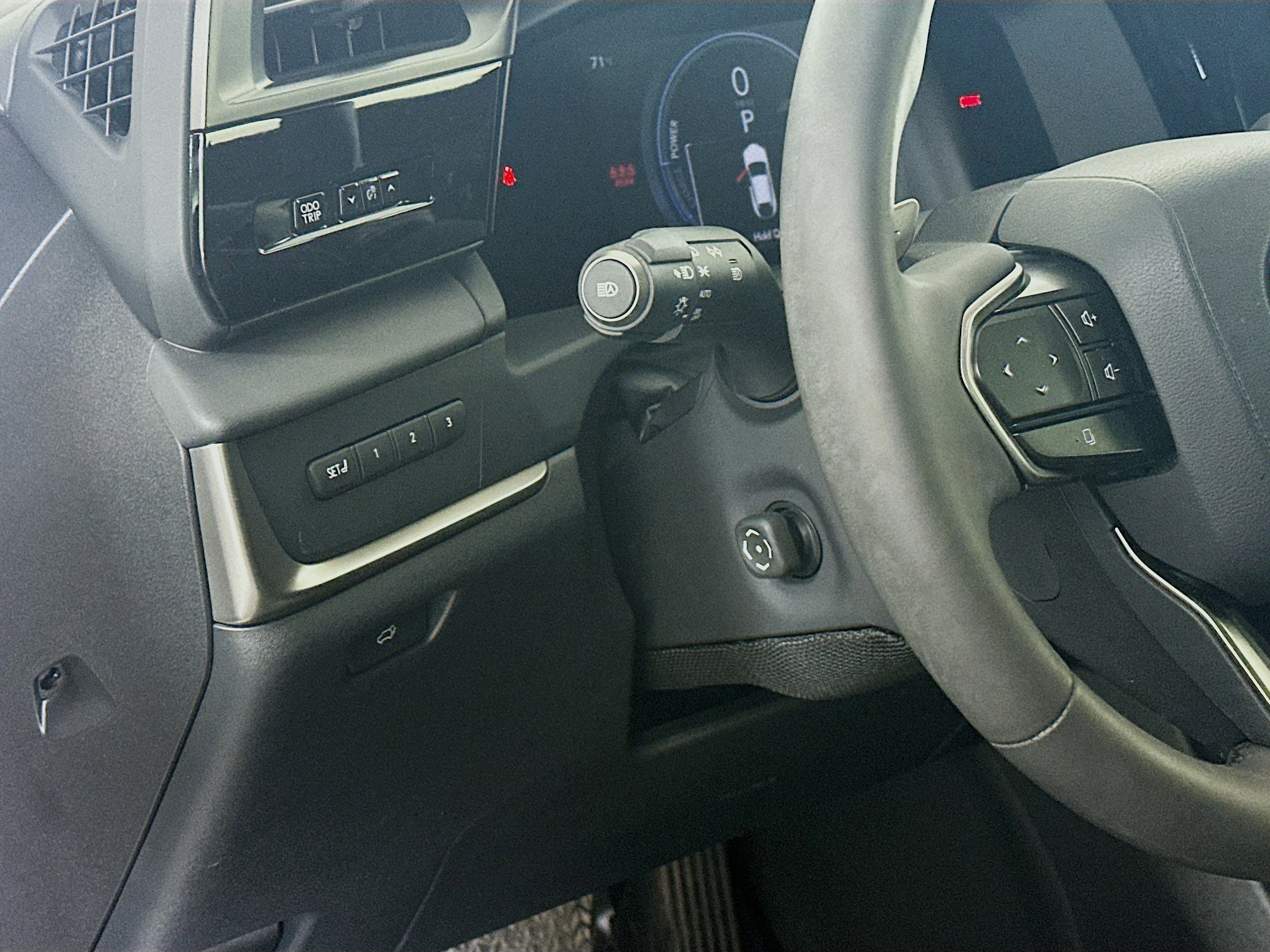 Used 2023 Lexus RZ 450e Premium w/ Technology Package image 17