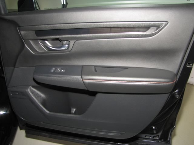 Certified 2025 Honda CR-V Sport-L image 21
