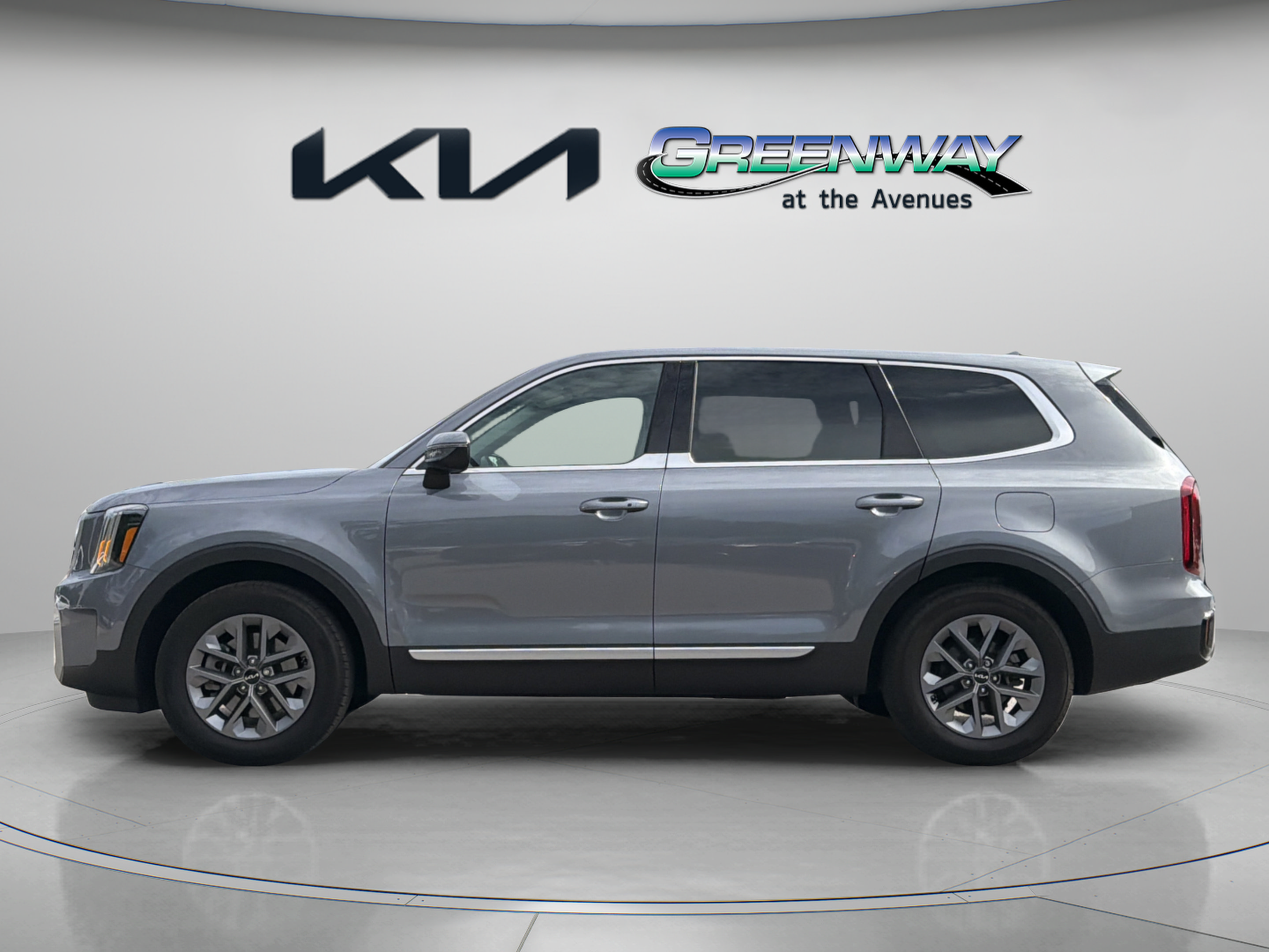 Certified 2024 Kia Telluride LX AWD/4WD image 3