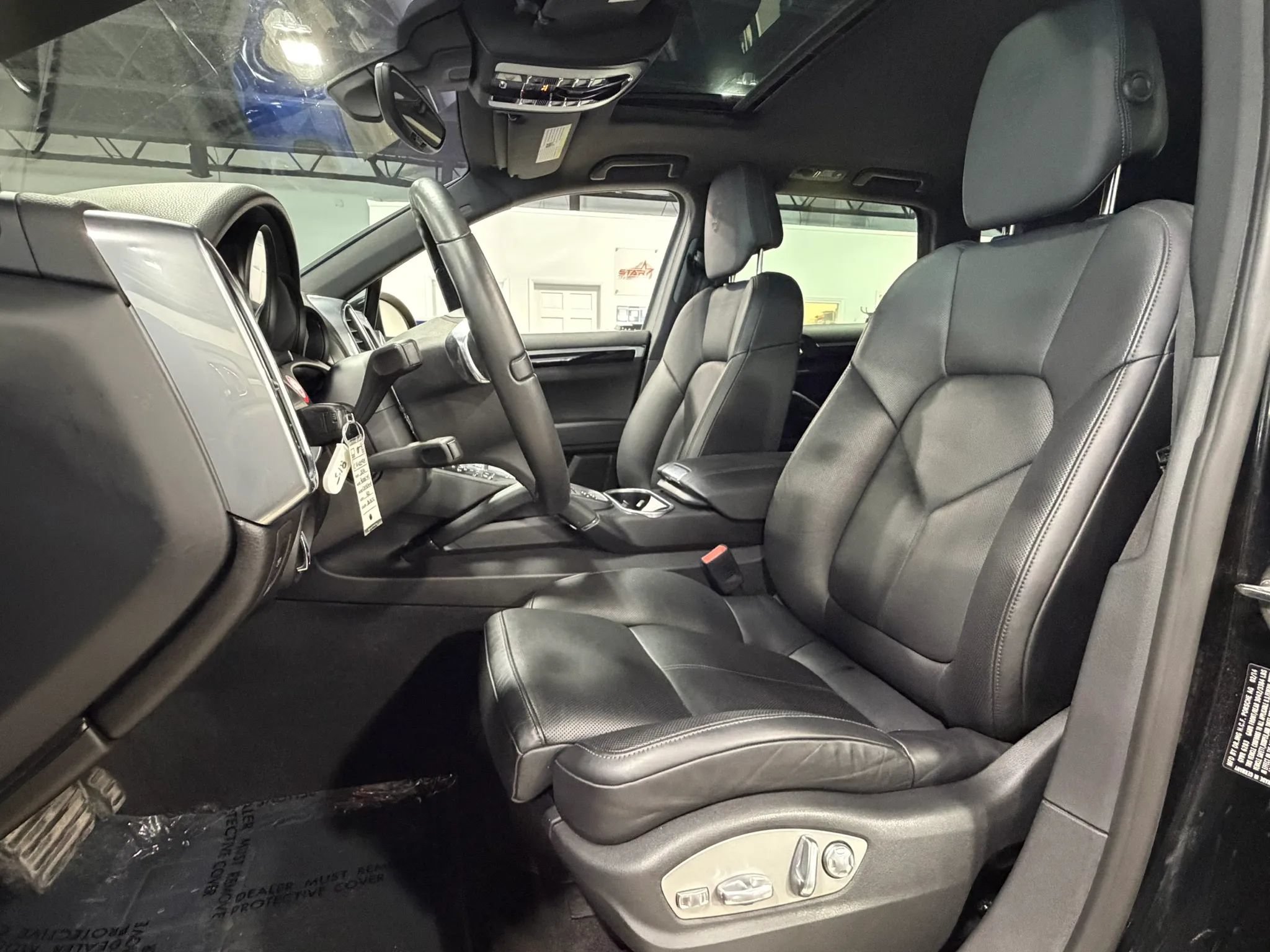 Used 2014 Porsche Cayenne Diesel Platinum Edition AWD/4WD image 8