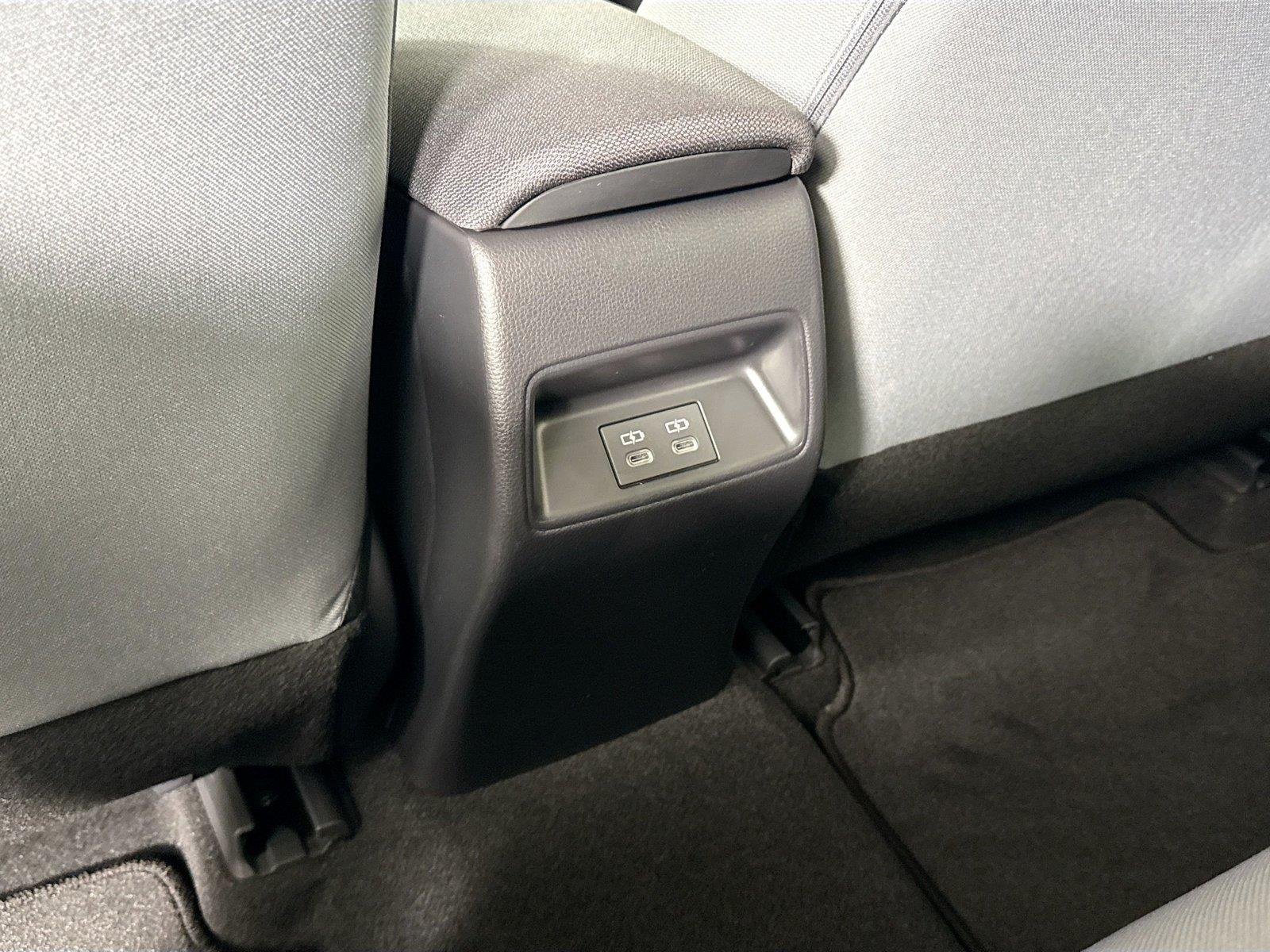 New 2026 Toyota Corolla SE FWD image 38