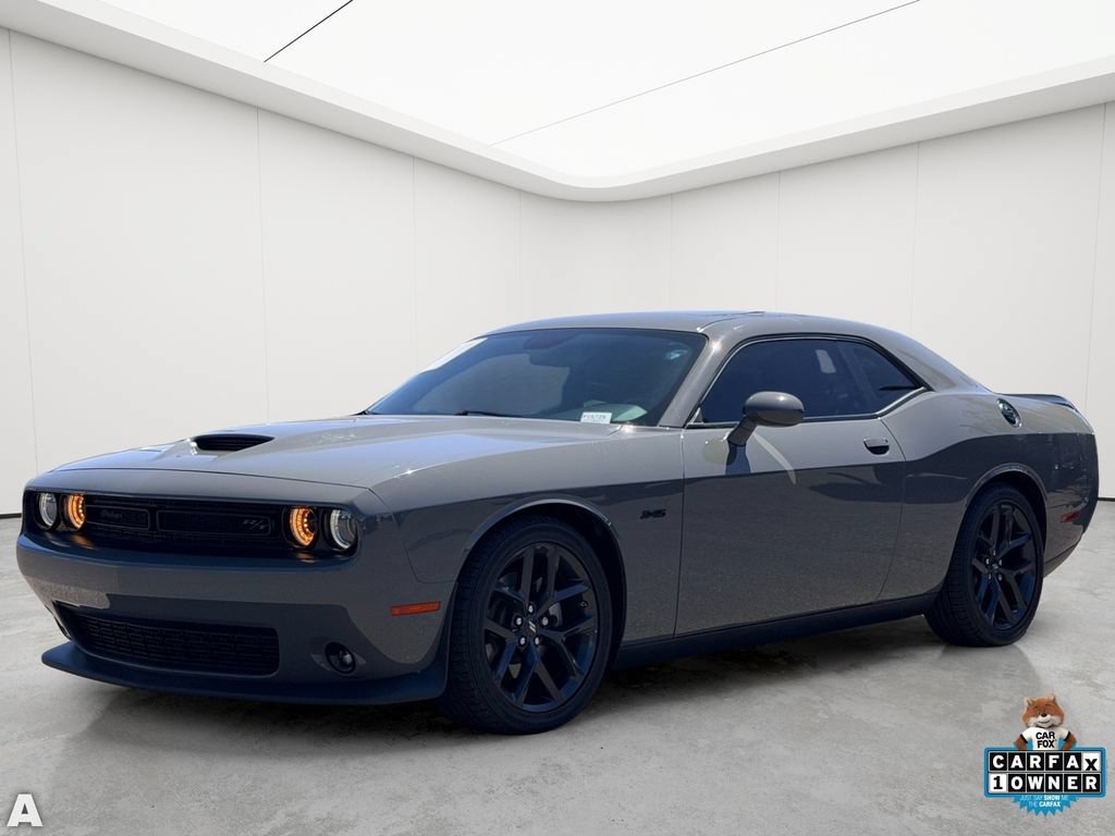 Used 2023 Dodge Challenger R/T w/ Blacktop Package RWD image 2
