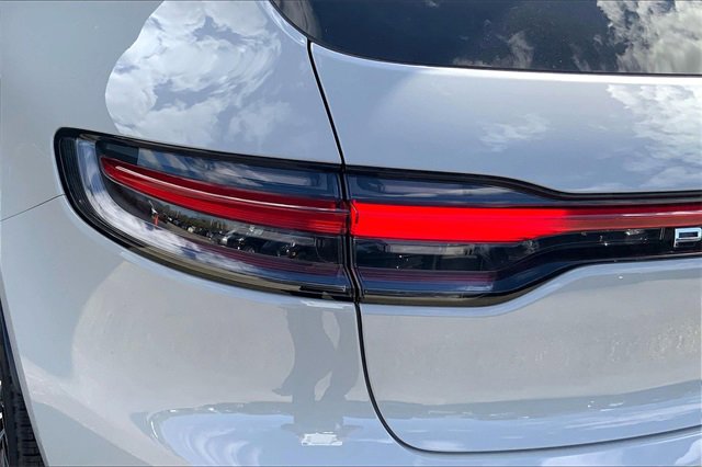 New 2026 Porsche Macan S image 19