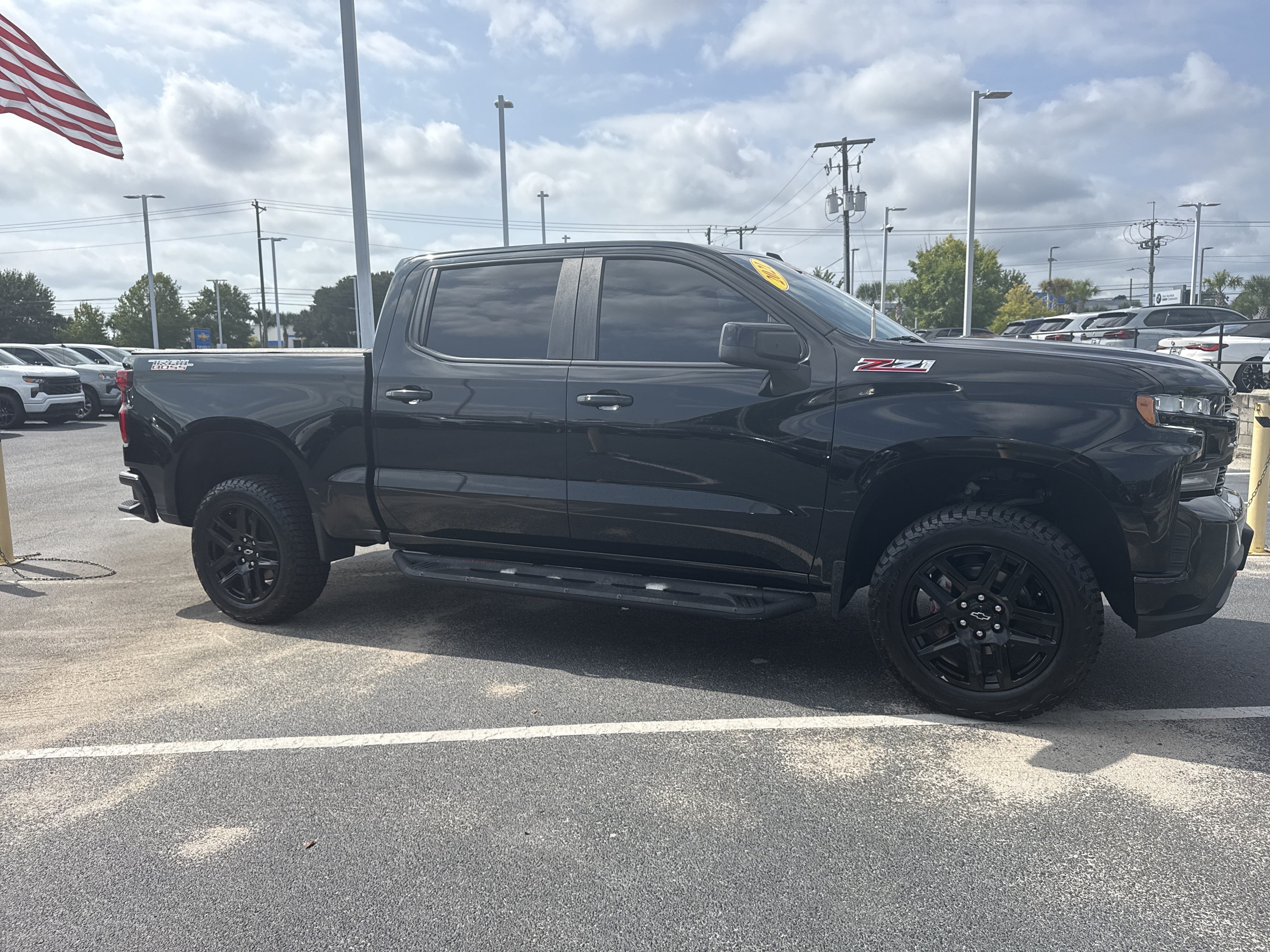 Used 2021 Chevrolet Silverado 1500 LT Trail Boss w/ Bed Protection Package AWD/4WD image 21