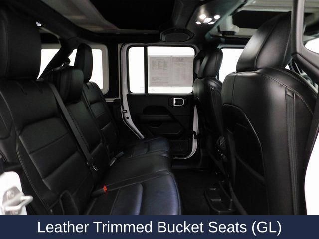 Used 2023 Jeep Wrangler Altitude image 37