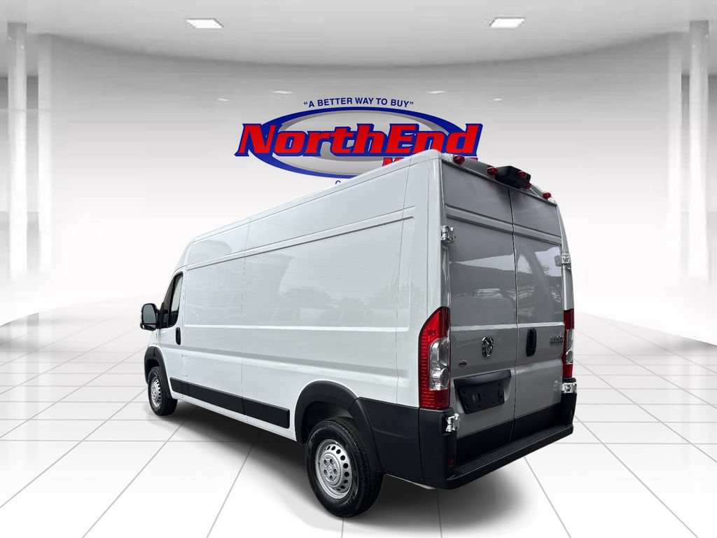 Used 2026 RAM ProMaster 2500 w/ Convenience Group FWD image 5