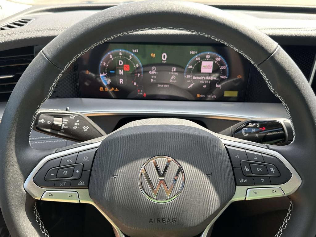 New 2026 Volkswagen Tiguan SE AWD/4WD image 16