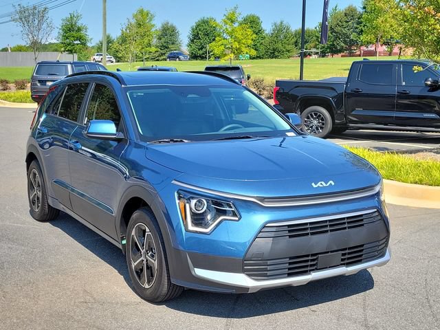 New 2026 Kia Niro EX w/ EX Premium Package FWD image 3