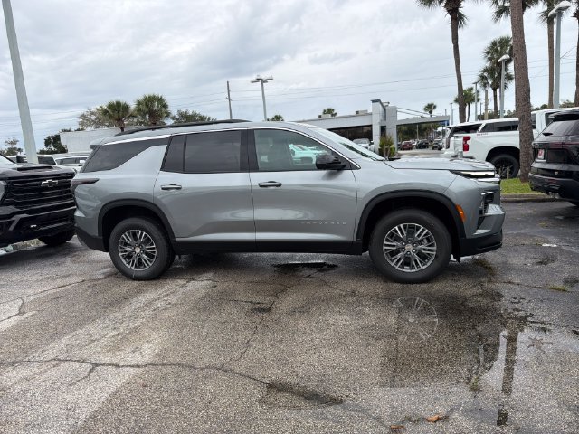 New 2027 Chevrolet Traverse LT w/ Driver Confidence Package FWD image 14