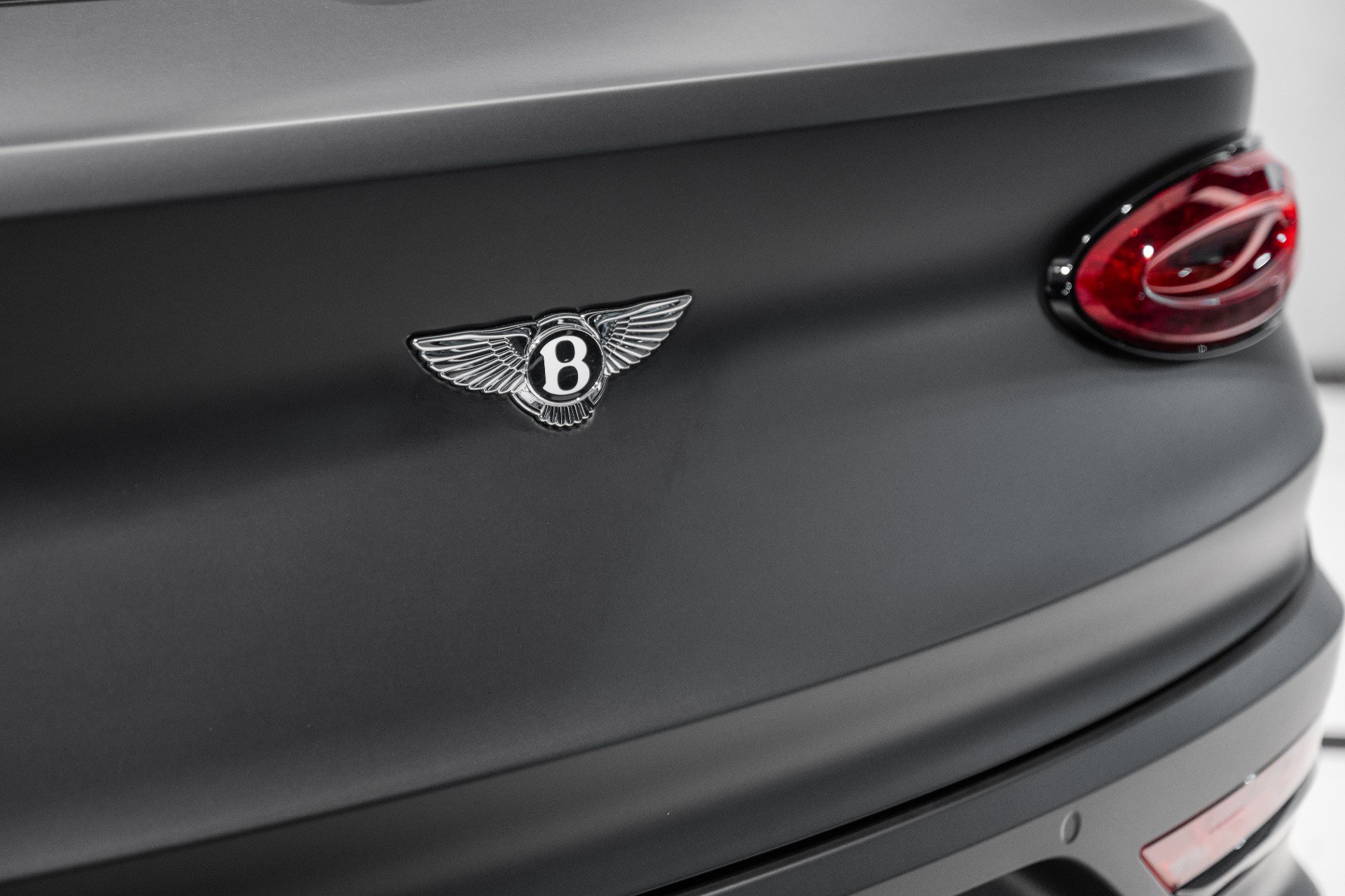 New 2024 Bentley Bentayga AWD/4WD image 13