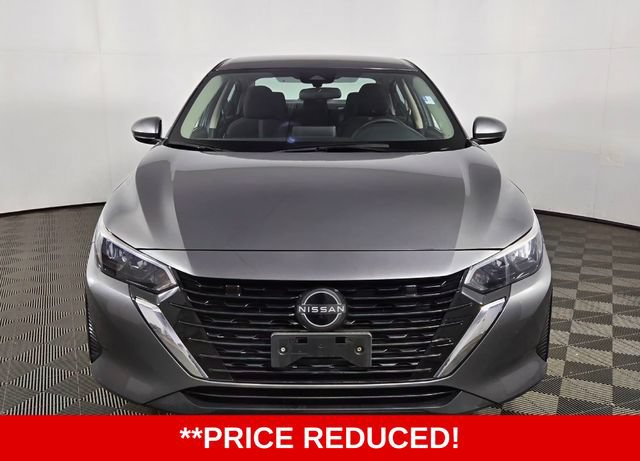 Used 2024 Nissan Sentra SV FWD image 2
